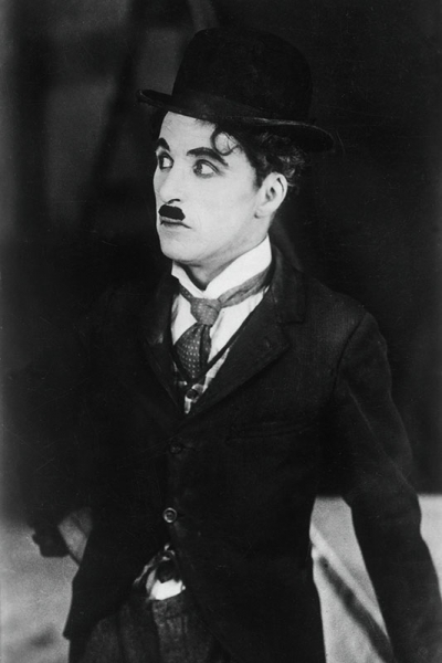 Charlie Chaplin am Filmset von "The Circus" (1928) Variante 1 | 60x90 cm | Premium-Papier